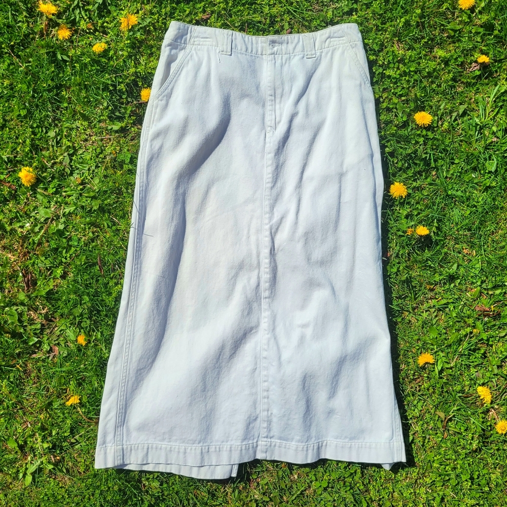 Off-White Skirt (Size 10)